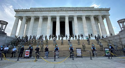 Pentagon Pindahkan 1.600 Tentara ke Wilayah Washington DC di Tengah Kekerasan Protes Floyd